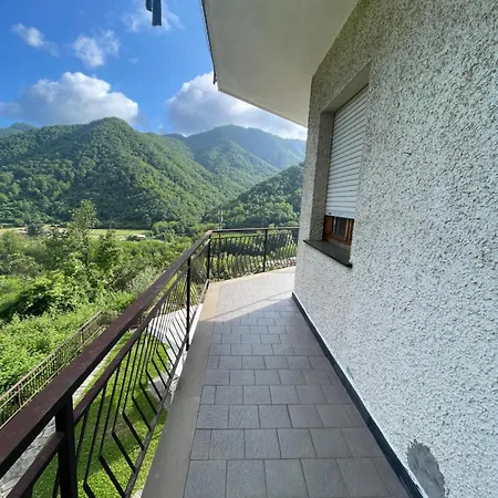 Feriehus La Casa By M&g Vacation Soglio (Genoa)